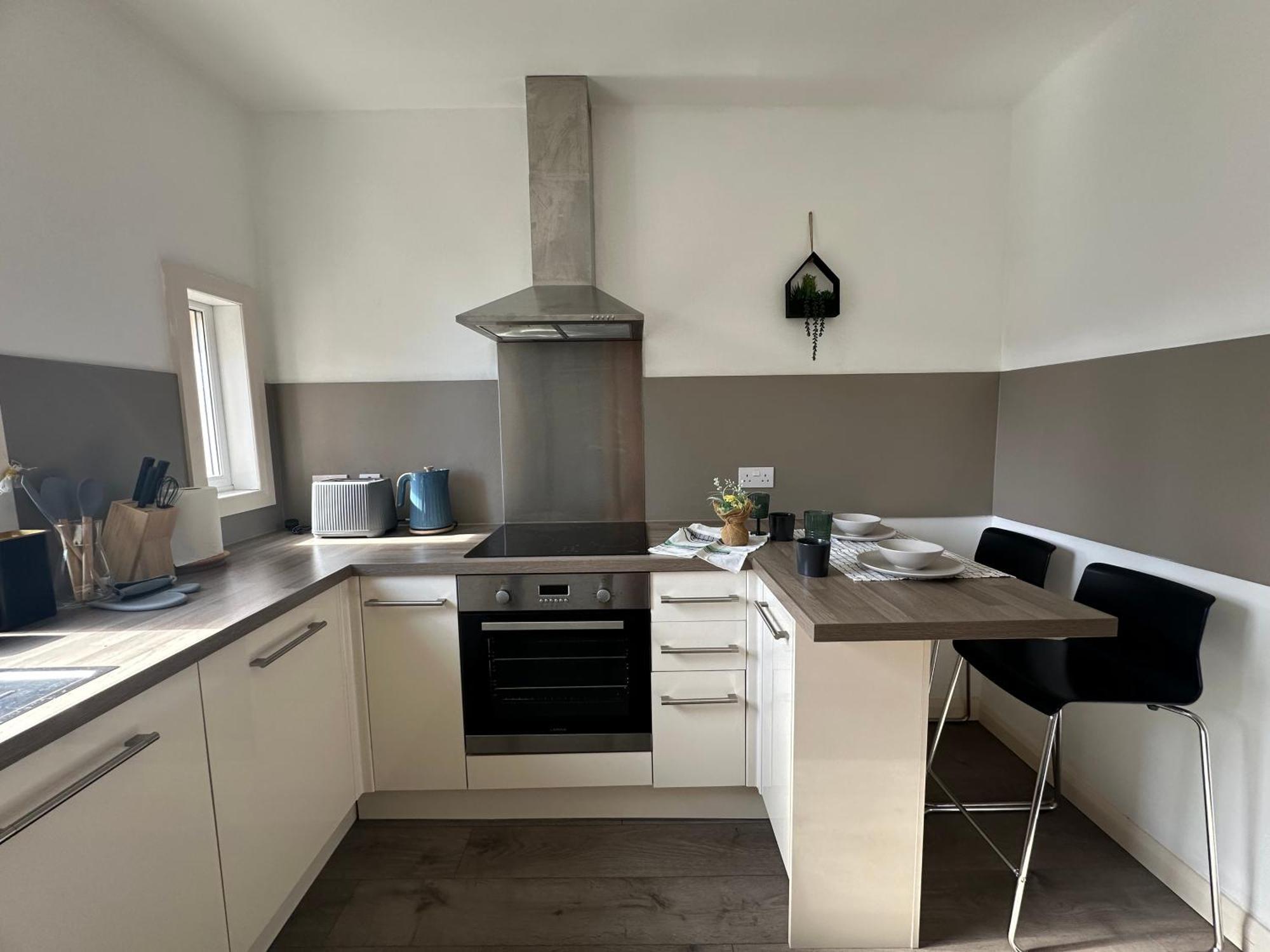 Glasgow Modern Style Home , Separate Entrance Εξωτερικό φωτογραφία