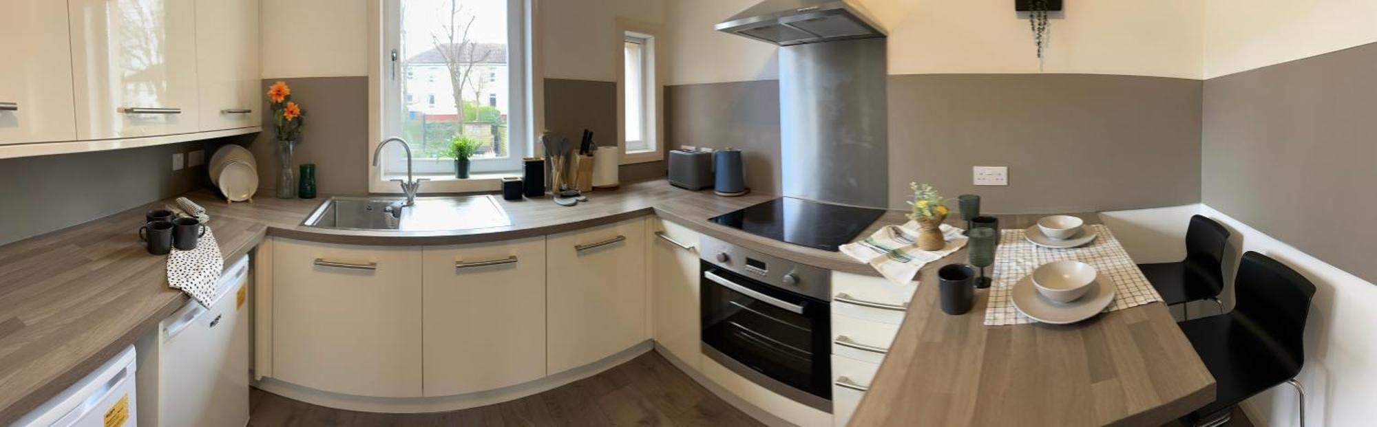 Glasgow Modern Style Home , Separate Entrance Εξωτερικό φωτογραφία