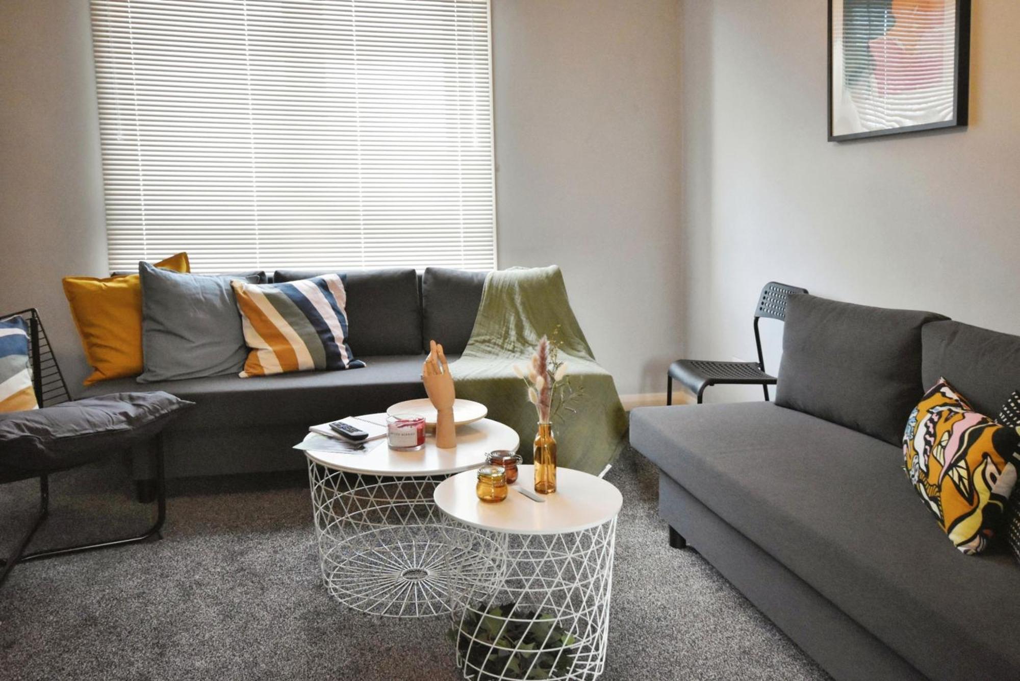 Glasgow Modern Style Home , Separate Entrance Εξωτερικό φωτογραφία